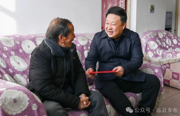 姚树山走访慰问基层困难群众并调研残疾人康复就业工作