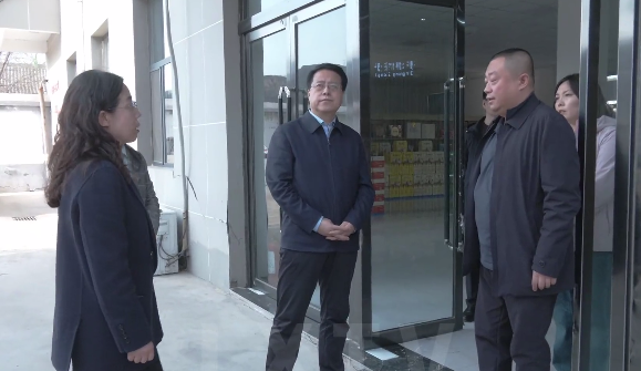 市人大常委会副主任刘继隆一行来我县调研指导工作